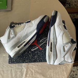 Jordan 4 Retro Mid Midnight Navy Come
